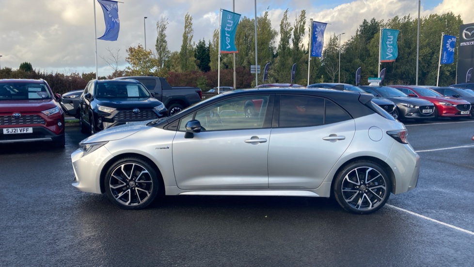 Toyota Corolla 2.0 VVT-i Hybrid Excel 5dr CVT Hybrid Hatchback - Image 24