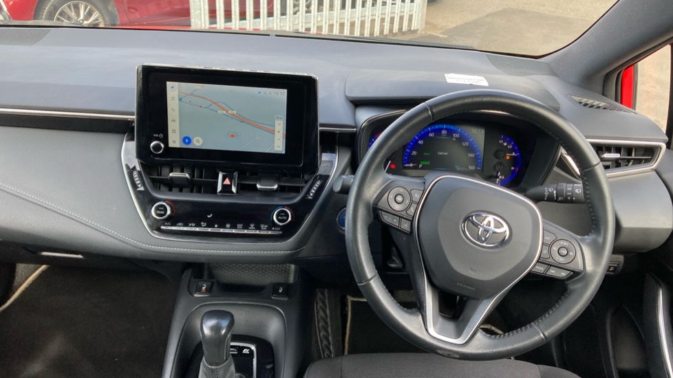 Toyota Corolla 1.8 VVT-i Hybrid Icon Tech 5dr CVT Hybrid Estate - Image 6