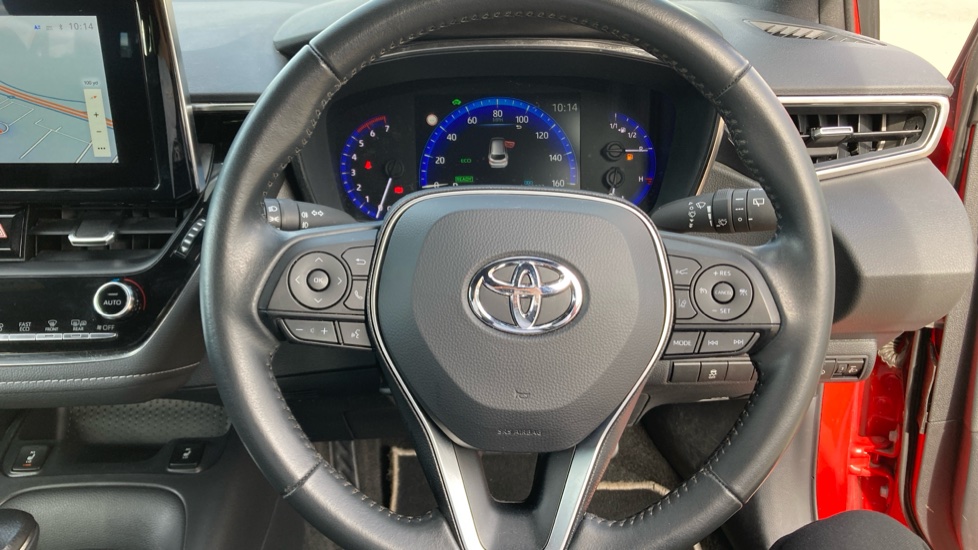 Toyota Corolla 1.8 VVT-i Hybrid Icon Tech 5dr CVT Hybrid Estate - Image 10