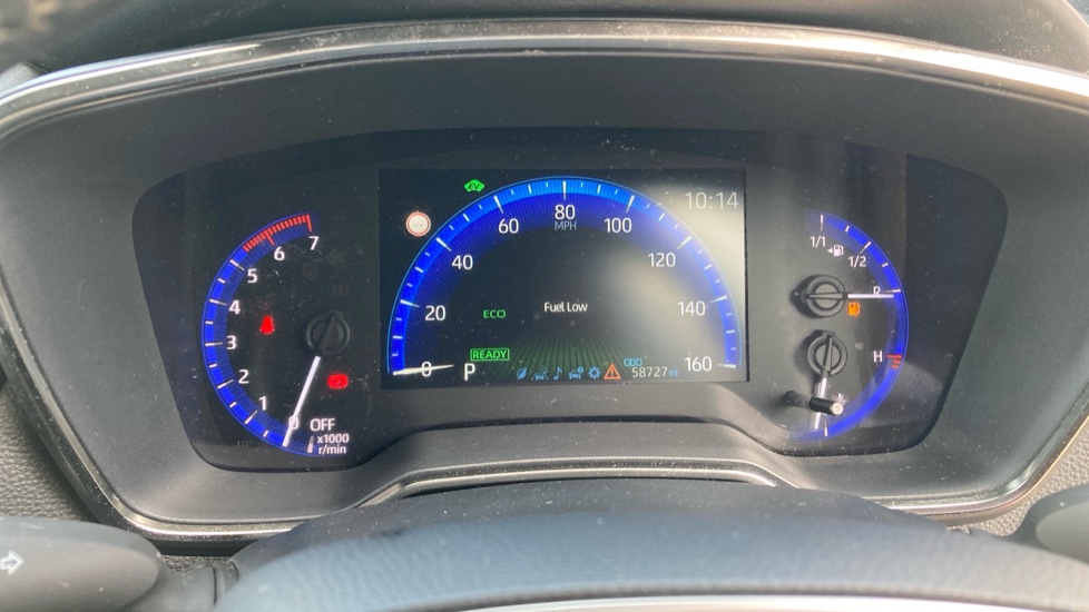 Toyota Corolla 1.8 VVT-i Hybrid Icon Tech 5dr CVT Hybrid Estate - Image 11