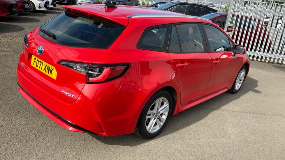 Toyota Corolla 1.8 VVT-i Hybrid Icon Tech 5dr CVT Hybrid Estate - Image 49