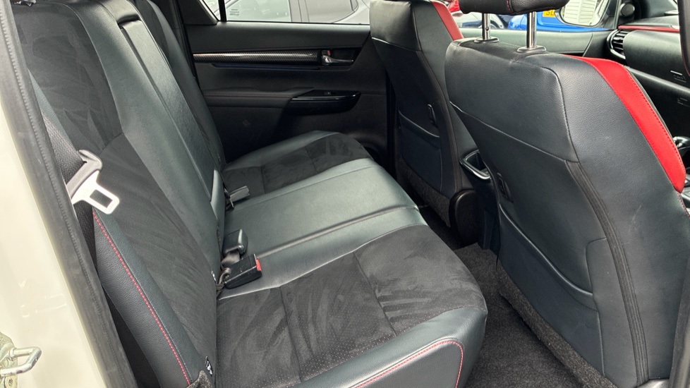 Toyota Hilux Diesel GR Sport D/Cab Pick Up 2.8 D-4D Auto - Image 8
