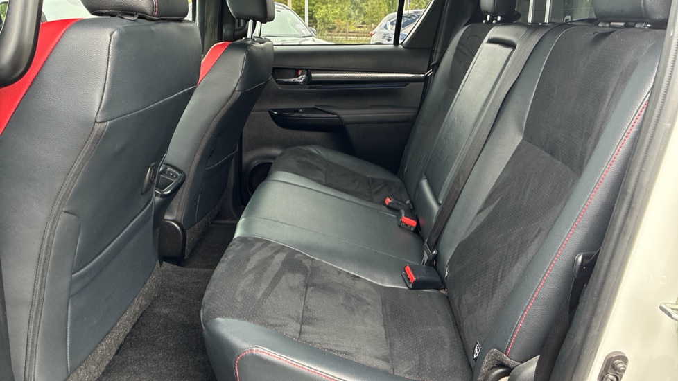 Toyota Hilux Diesel GR Sport D/Cab Pick Up 2.8 D-4D Auto - Image 15