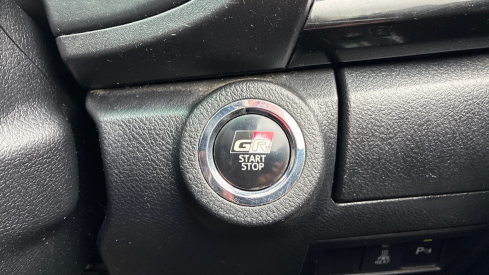 Toyota Hilux Diesel GR Sport D/Cab Pick Up 2.8 D-4D Auto - Image 16