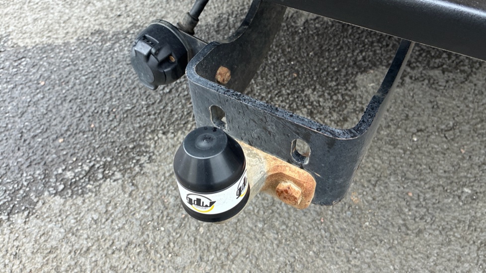 Toyota Hilux Diesel GR Sport D/Cab Pick Up 2.8 D-4D Auto - Image 18
