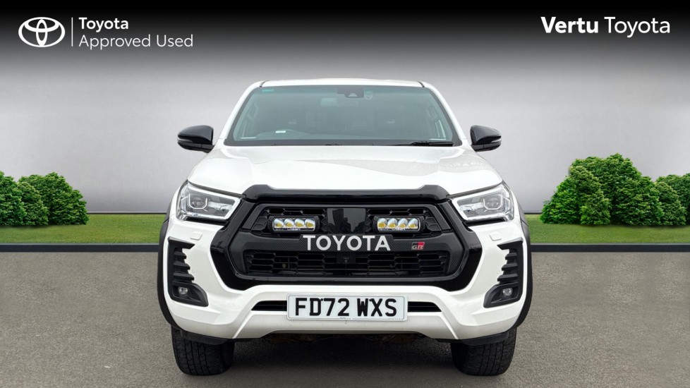 Toyota Hilux Diesel GR Sport D/Cab Pick Up 2.8 D-4D Auto - Image 22