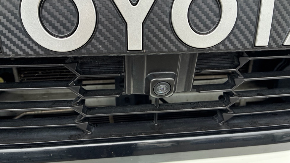 Toyota Hilux Diesel GR Sport D/Cab Pick Up 2.8 D-4D Auto - Image 30