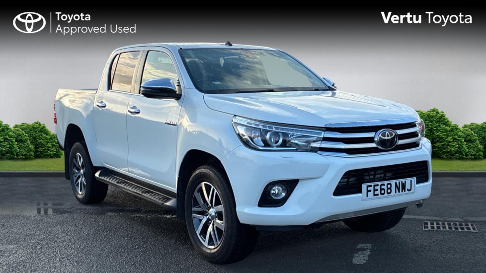 Toyota Hilux Diesel Invincible D/Cab Pick Up 2.4 D-4D Auto - Image 1