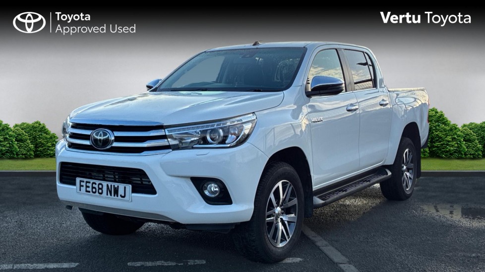 Toyota Hilux Diesel Invincible D/Cab Pick Up 2.4 D-4D Auto - Image 3