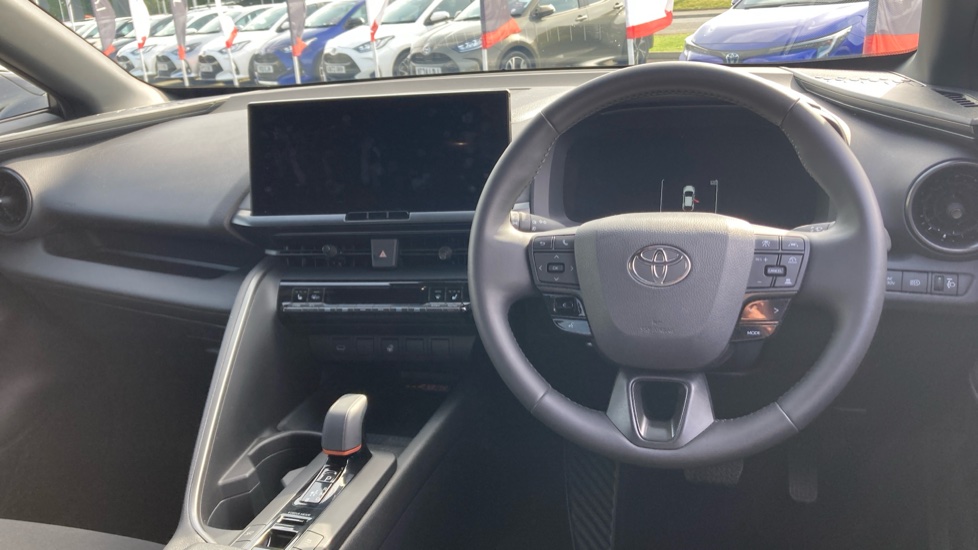 Toyota C-HR 2.0 PHEV Design 5dr CVT Hatchback - Image 6