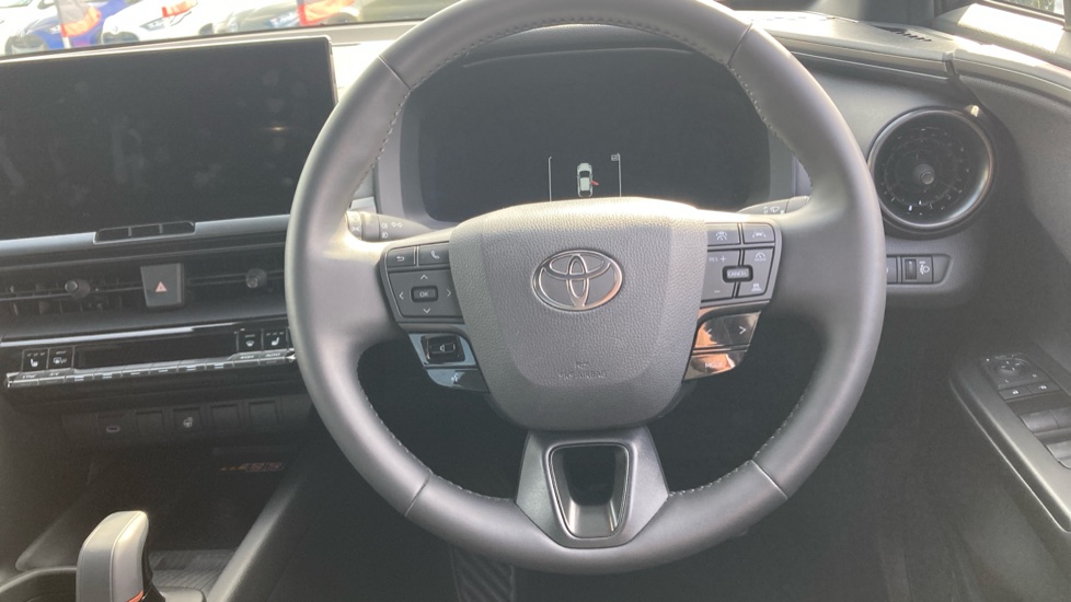 Toyota C-HR 2.0 PHEV Design 5dr CVT Hatchback - Image 10