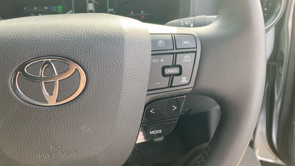 Toyota C-HR 2.0 PHEV Design 5dr CVT Hatchback - Image 42