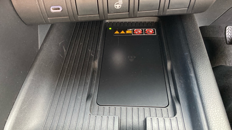 Toyota C-HR 2.0 PHEV Design 5dr CVT Hatchback - Image 49