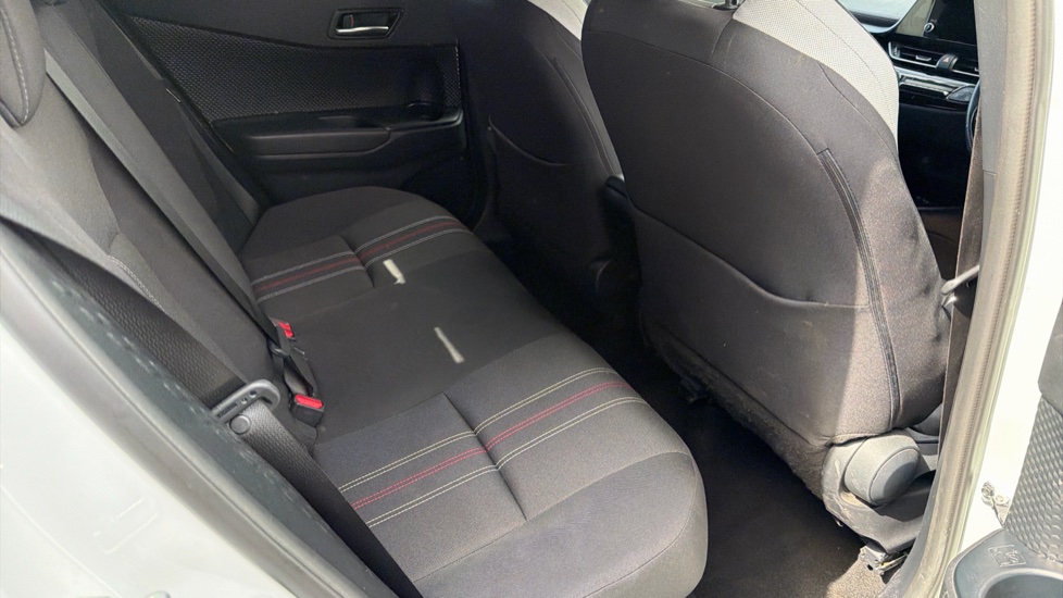 Toyota C-HR 1.8 Hybrid GR Sport 5dr CVT Hybrid Hatchback - Image 8