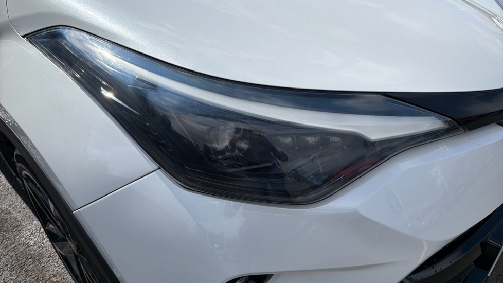 Toyota C-HR 1.8 Hybrid GR Sport 5dr CVT Hybrid Hatchback - Image 20
