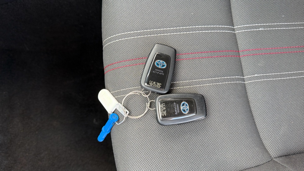 Toyota C-HR 1.8 Hybrid GR Sport 5dr CVT Hybrid Hatchback - Image 28