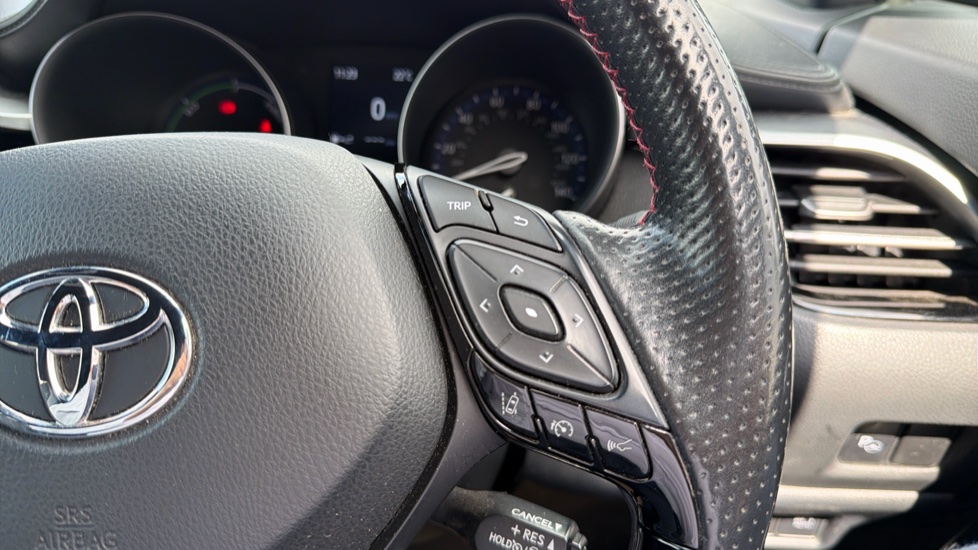 Toyota C-HR 1.8 Hybrid GR Sport 5dr CVT Hybrid Hatchback - Image 33