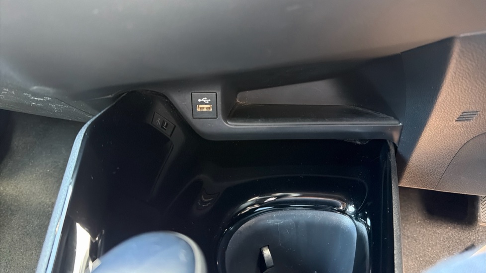 Toyota C-HR 1.8 Hybrid GR Sport 5dr CVT Hybrid Hatchback - Image 40