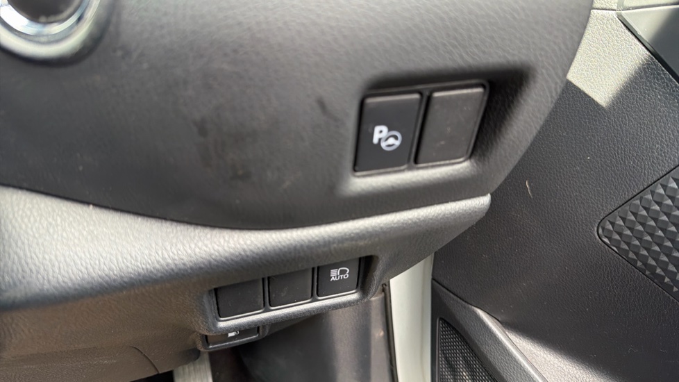 Toyota C-HR 1.8 Hybrid GR Sport 5dr CVT Hybrid Hatchback - Image 51