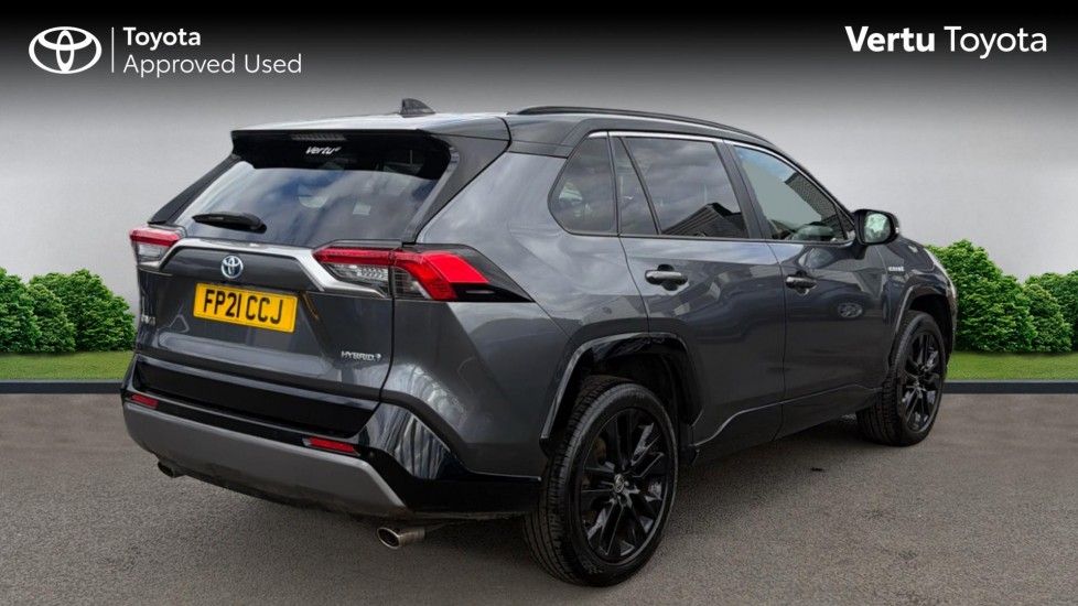 Toyota RAV4 2.5 VVT-i Hybrid Dynamic 5dr CVT 2WD Hybrid Estate - Image 2