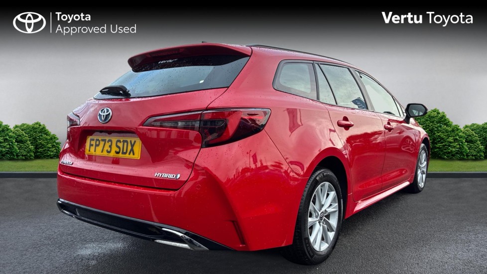 Toyota Corolla 1.8 Hybrid Icon 5dr CVT Hybrid Estate - Image 2