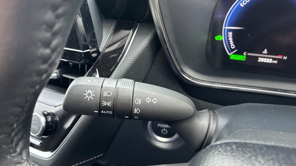 Toyota Corolla 1.8 Hybrid Icon 5dr CVT Hybrid Estate - Image 34