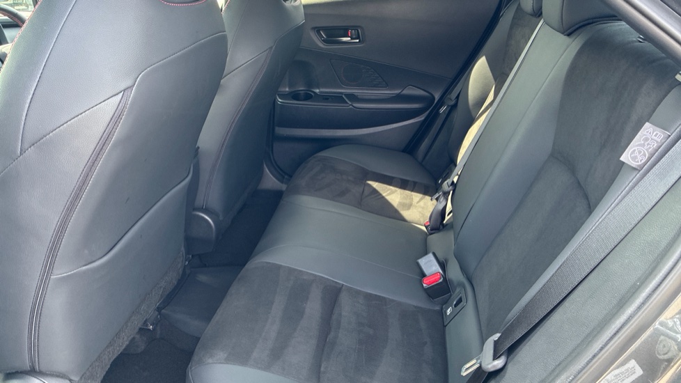 Toyota C-HR 2.0 PHEV GR Sport 5dr CVT Hatchback - Image 15