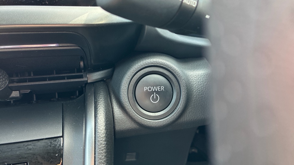 Toyota C-HR 2.0 PHEV GR Sport 5dr CVT Hatchback - Image 16