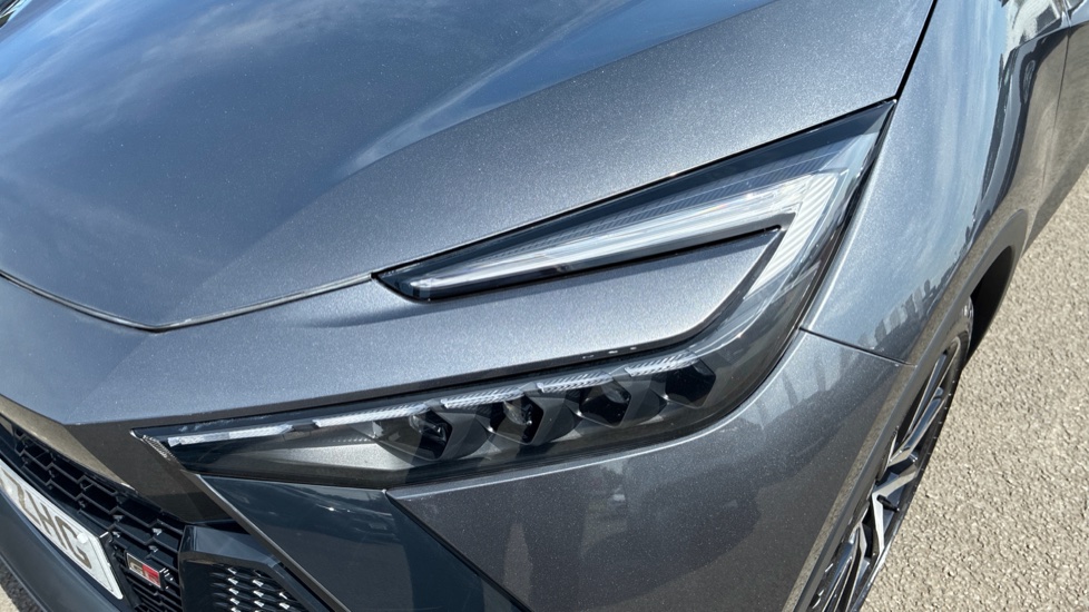 Toyota C-HR 2.0 PHEV GR Sport 5dr CVT Hatchback - Image 20