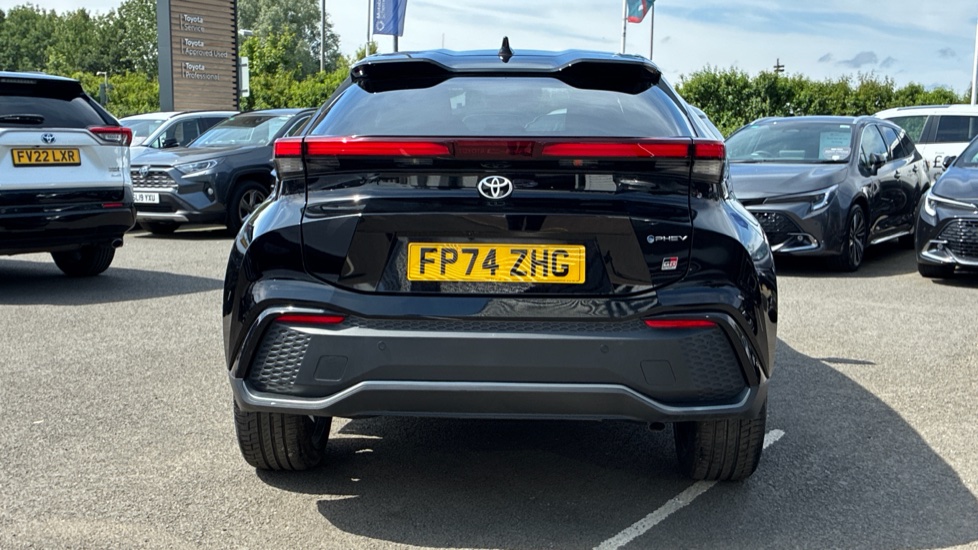 Toyota C-HR 2.0 PHEV GR Sport 5dr CVT Hatchback - Image 26