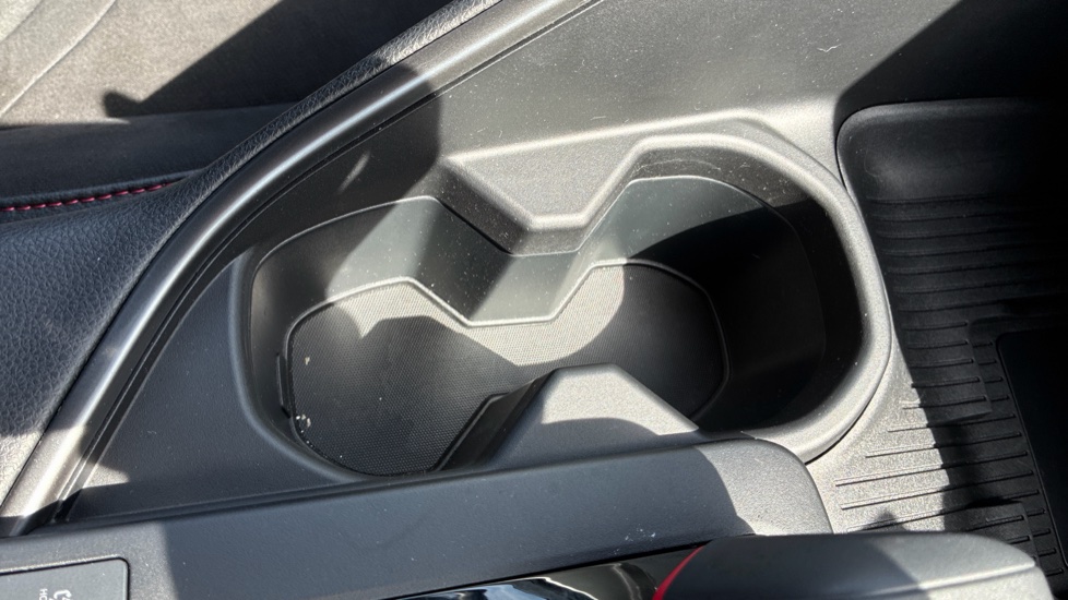 Toyota C-HR 2.0 PHEV GR Sport 5dr CVT Hatchback - Image 43