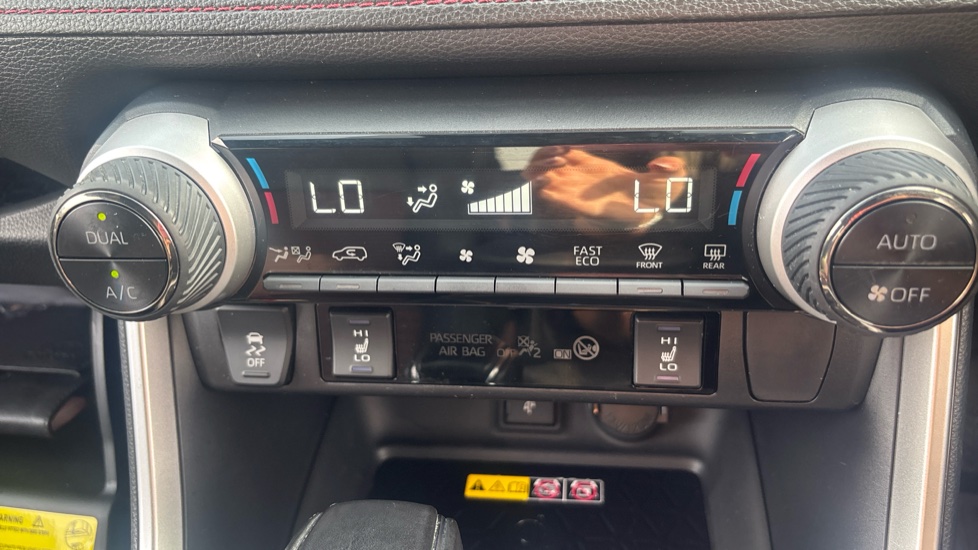 Toyota RAV4 2.5 PHEV Dynamic 5dr CVT Estate - Image 46