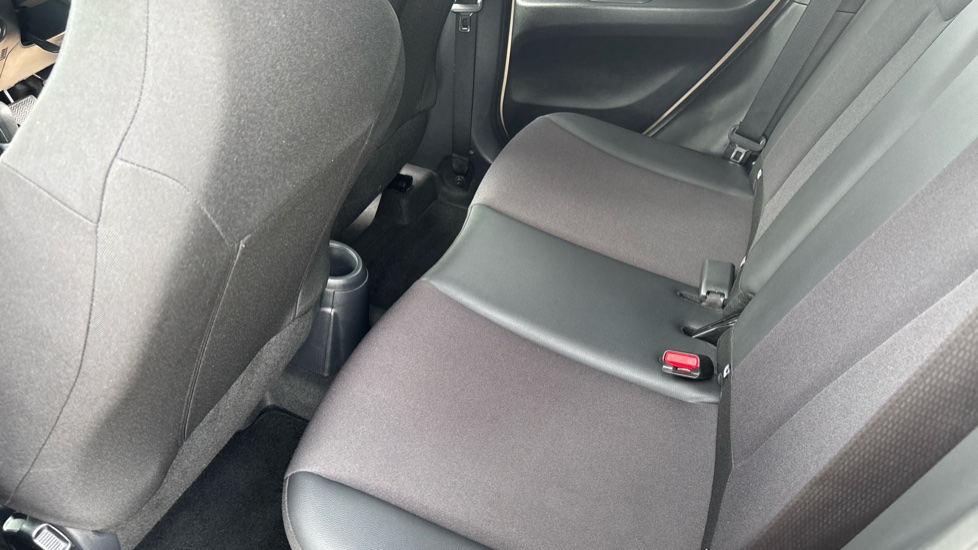Toyota Aygo X 1.0 VVT-i Exclusive 5dr Auto Petrol Hatchback - Image 15