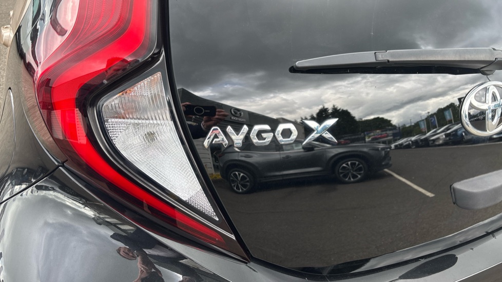Toyota Aygo X 1.0 VVT-i Exclusive 5dr Auto Petrol Hatchback - Image 29