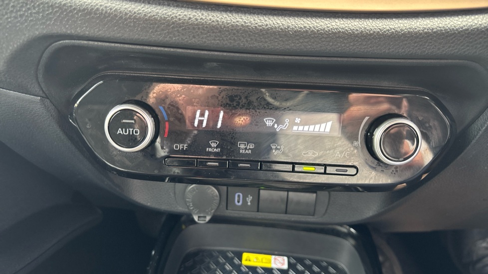 Toyota Aygo X 1.0 VVT-i Exclusive 5dr Auto Petrol Hatchback - Image 34