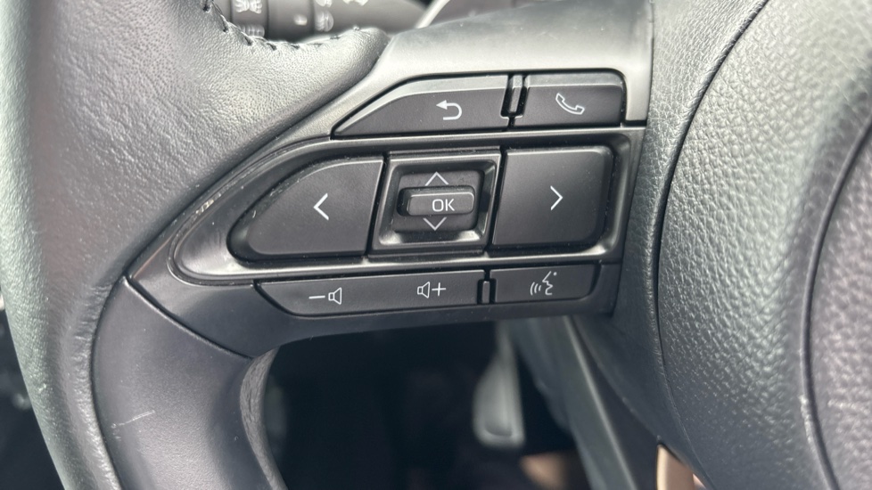 Toyota Aygo X 1.0 VVT-i Exclusive 5dr Auto Petrol Hatchback - Image 37