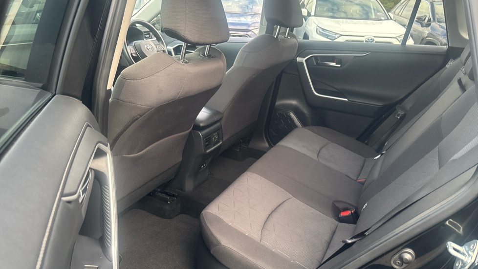 Toyota RAV4 2.5 VVT-i Hybrid Icon TSS 5dr CVT [Cloth] 2WD Hybrid Estate - Image 15