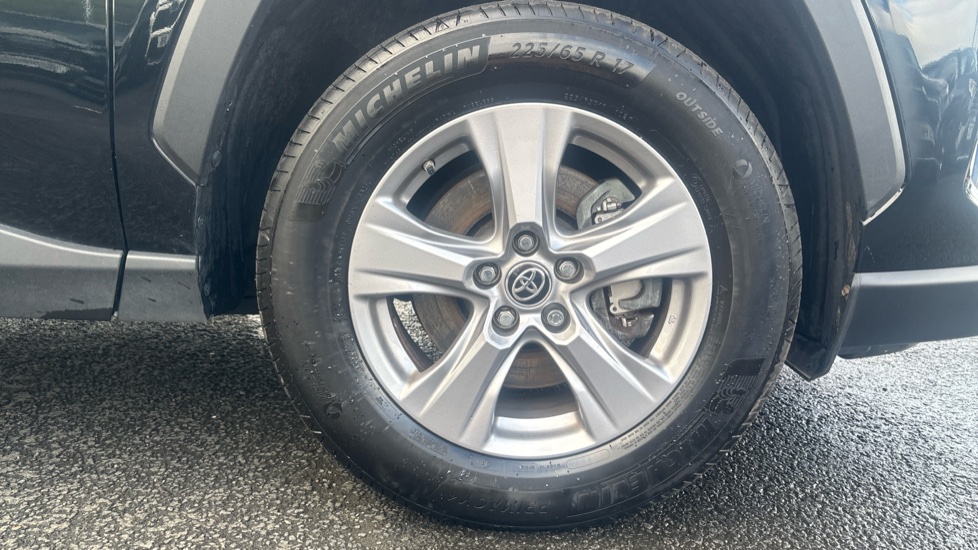 Toyota RAV4 2.5 VVT-i Hybrid Icon TSS 5dr CVT [Cloth] 2WD Hybrid Estate - Image 29
