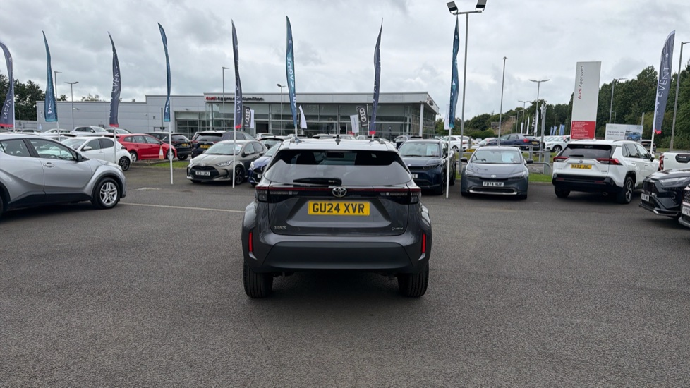 Toyota Yaris Cross 1.5 Hybrid Design 5dr CVT Hybrid Estate - Image 26