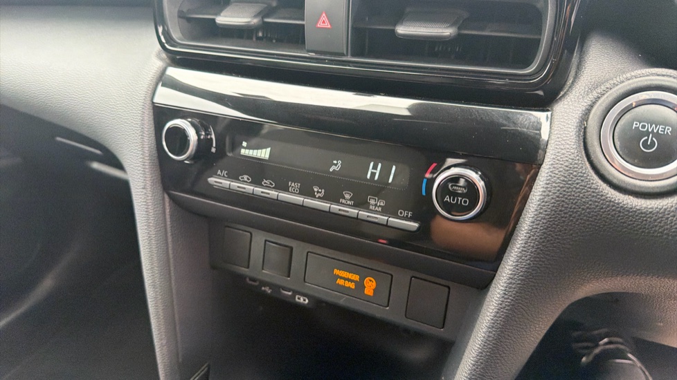 Toyota Yaris Cross 1.5 Hybrid Design 5dr CVT Hybrid Estate - Image 34