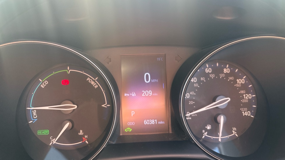 Toyota C-HR 1.8 Hybrid Icon 5dr CVT Hybrid Hatchback - Image 11