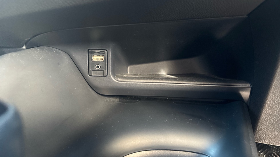 Toyota C-HR 1.8 Hybrid Icon 5dr CVT Hybrid Hatchback - Image 44