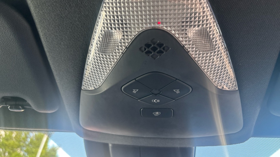 Toyota C-HR 1.8 Hybrid Icon 5dr CVT Hybrid Hatchback - Image 49