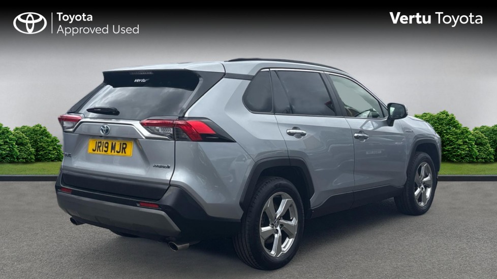 Toyota RAV4 2.5 VVT-i Hybrid Excel TSS 5dr CVT Hybrid Estate - Image 2