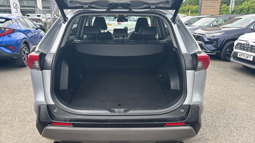 Toyota RAV4 2.5 VVT-i Hybrid Excel TSS 5dr CVT Hybrid Estate - Image 13