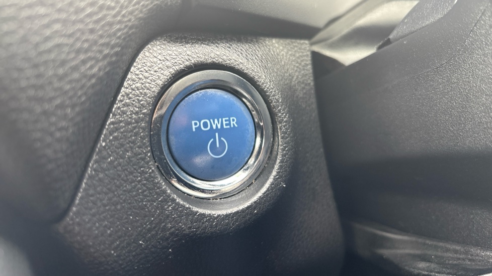 Toyota RAV4 2.5 VVT-i Hybrid Excel TSS 5dr CVT Hybrid Estate - Image 16