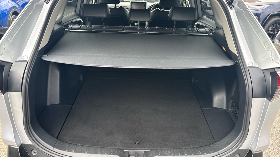 Toyota RAV4 2.5 VVT-i Hybrid Excel TSS 5dr CVT Hybrid Estate - Image 30