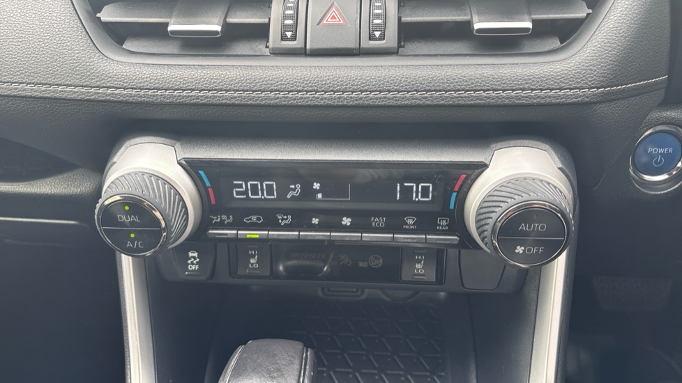 Toyota RAV4 2.5 VVT-i Hybrid Excel TSS 5dr CVT Hybrid Estate - Image 34