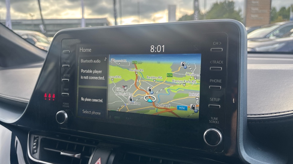 Toyota C-HR 2.0 Hybrid Design 5dr CVT Hybrid Hatchback - Image 9