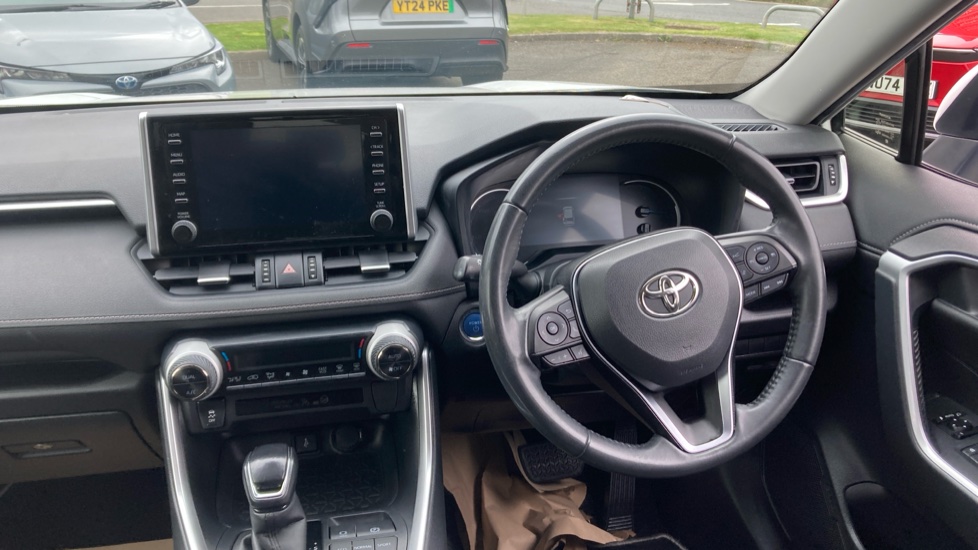 Toyota RAV4 2.5 VVT-i Hybrid Design 5dr CVT 2WD Hybrid Estate - Image 7